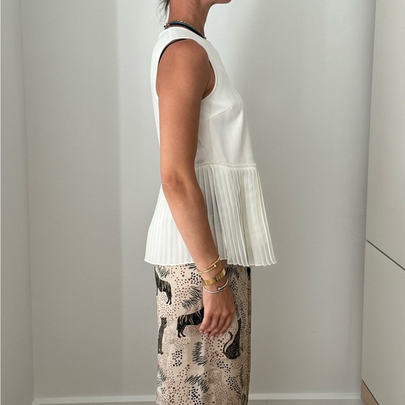 Derek Lam 10 Crosby White Sleeveless Top. Size 2. New - Picture 3 of 5